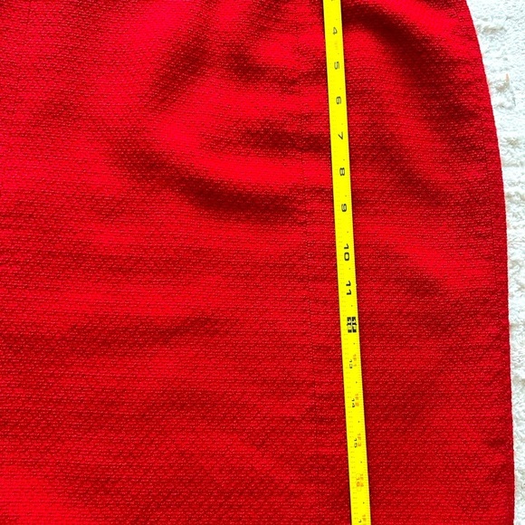 🔥Ann Taylor Elegant Skirt Suit🔥 - Picture 11 of 15